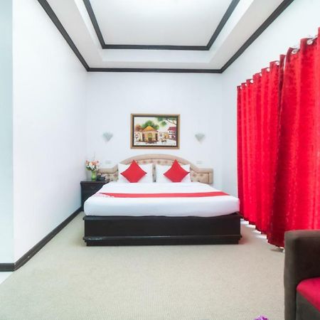 Oyo 197 Sunny Point Hotel Davao Екстер'єр фото