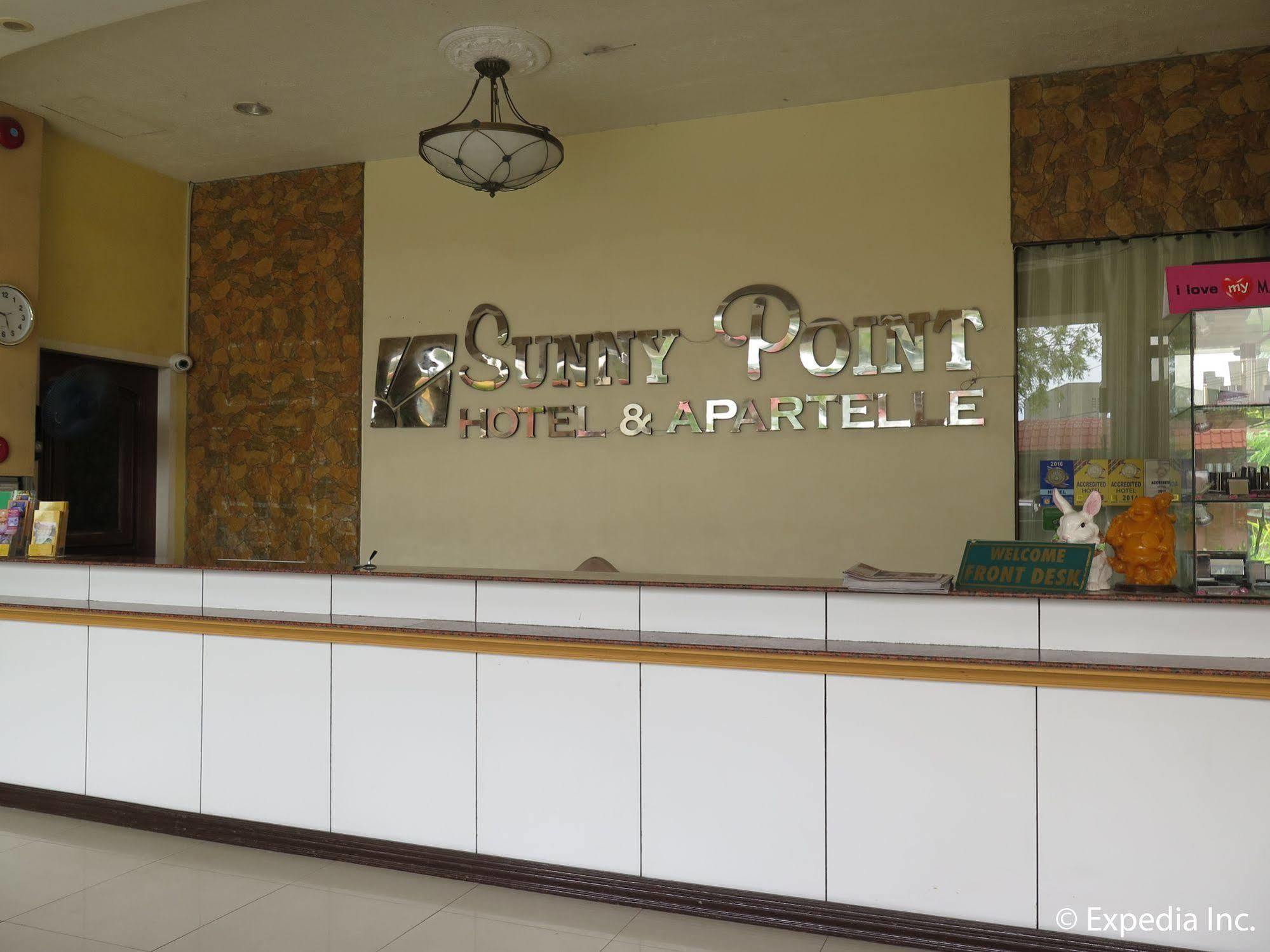 Oyo 197 Sunny Point Hotel Davao Екстер'єр фото