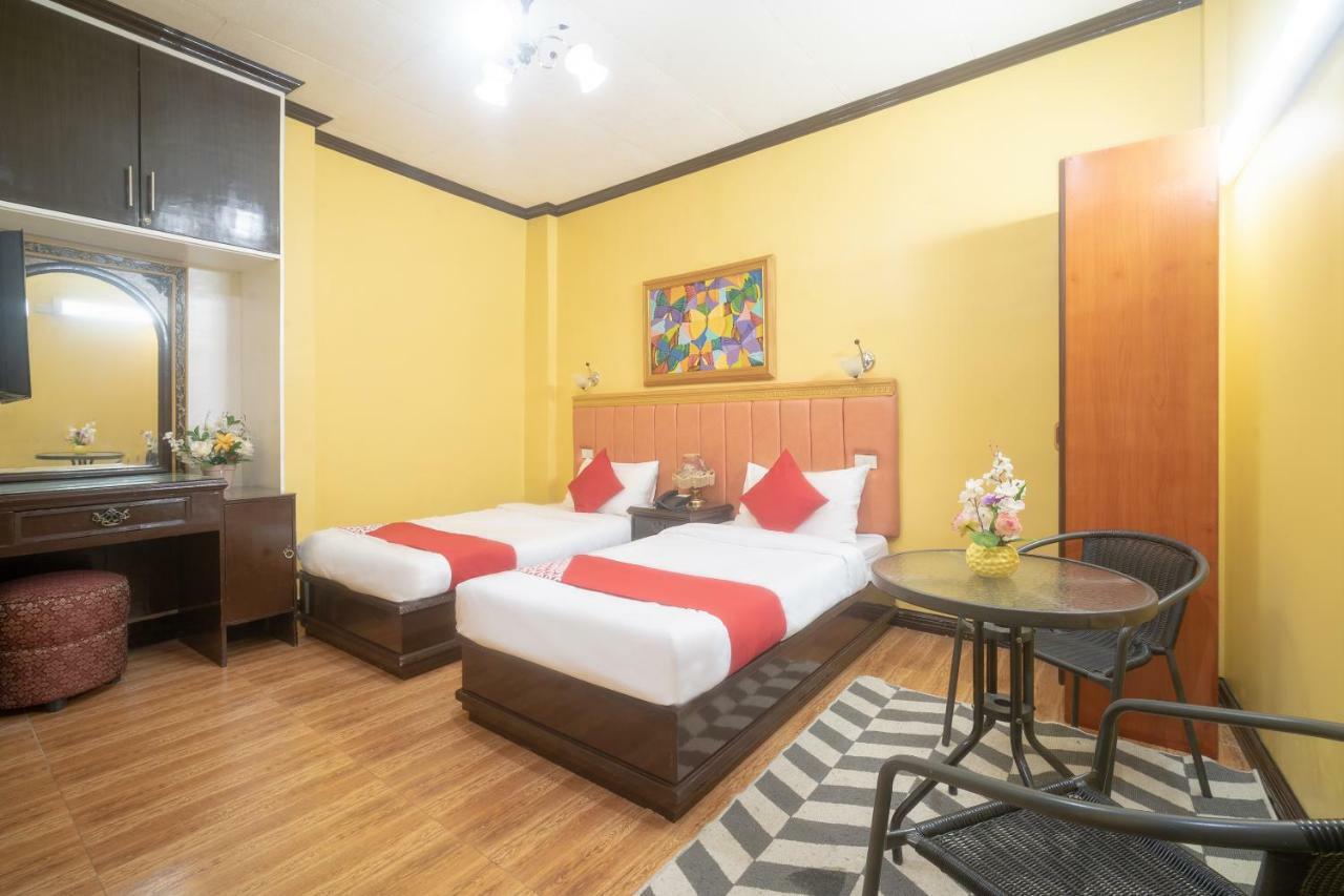 Oyo 197 Sunny Point Hotel Davao Екстер'єр фото