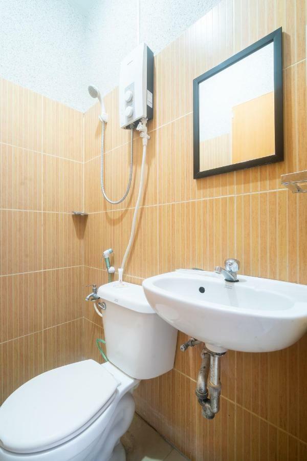 Oyo 197 Sunny Point Hotel Davao Екстер'єр фото